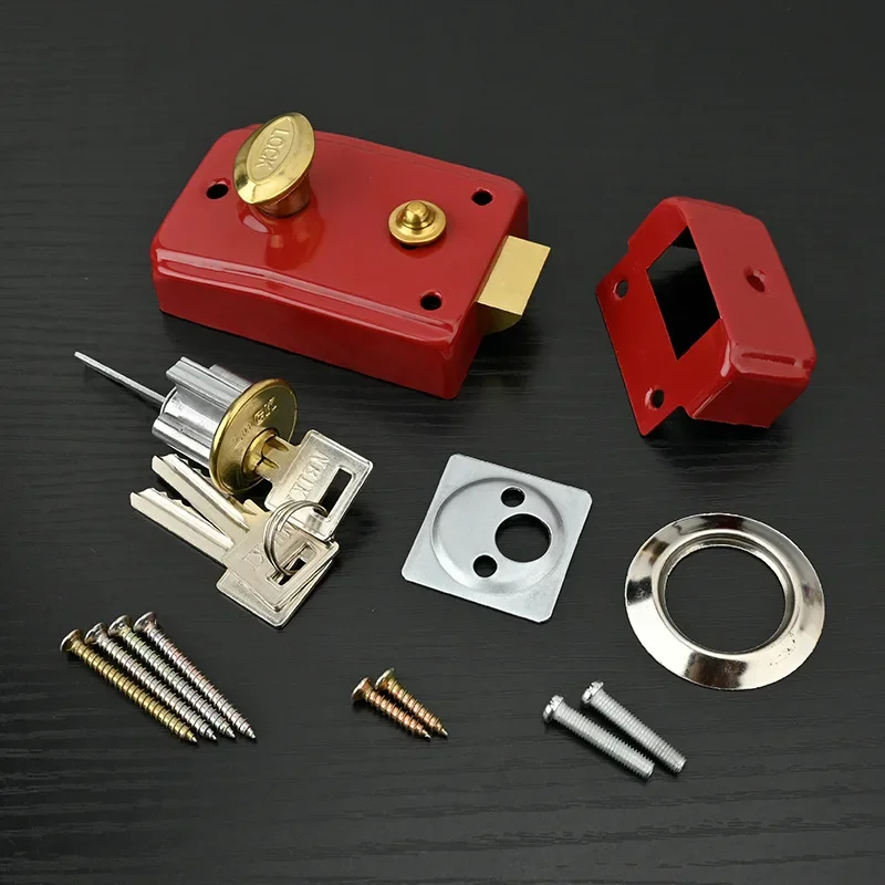 Exterior Door Retro Red Locks  - Furniture And Hardware reseña y precio