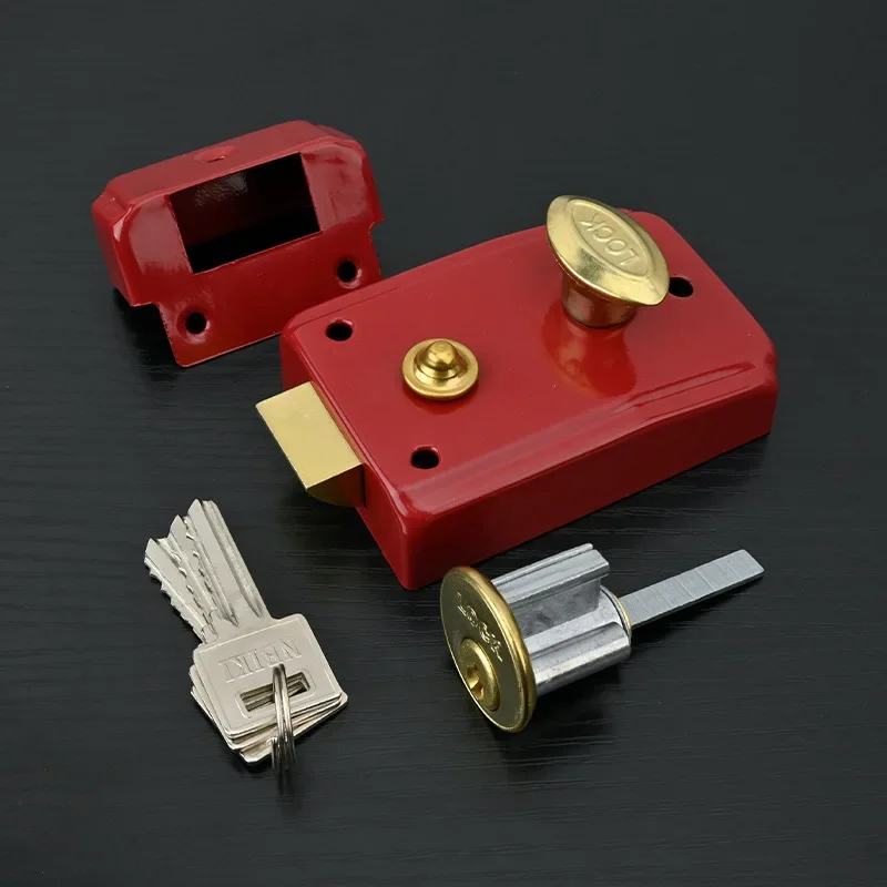 Exterior Door Retro Red Locks  - Furniture And Hardware reseña y precio