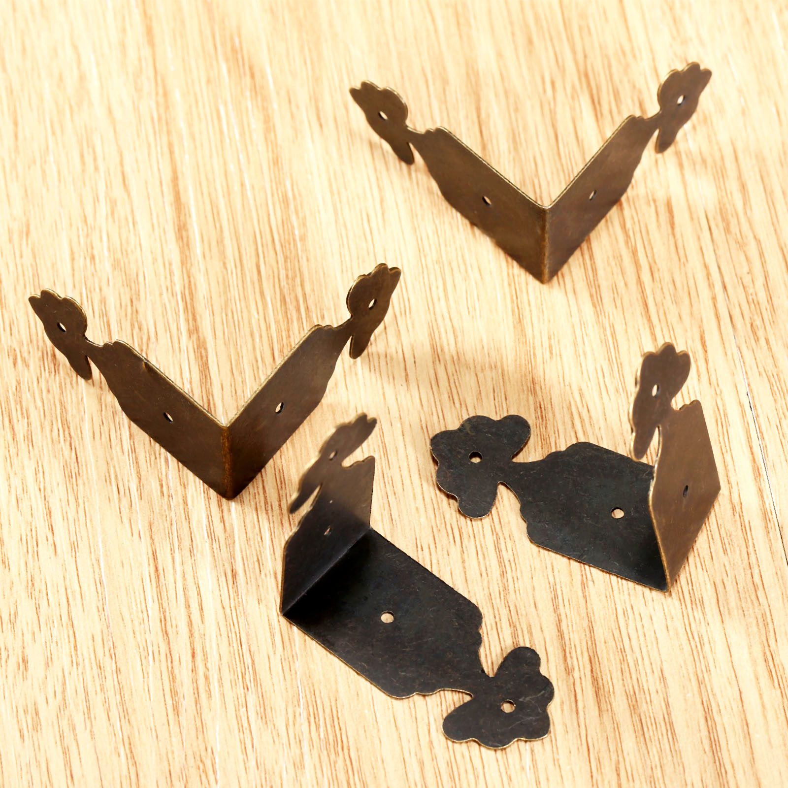 4pcs Decorative Corner Protect - Furniture Hardware Nails reseña y precio