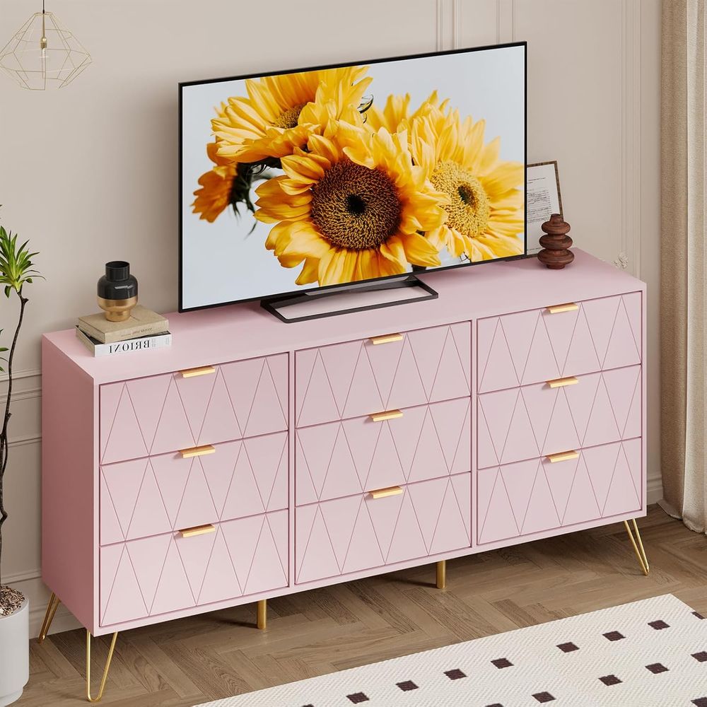 Bedroom Set with Gold Hardware - Furniture And Hardware reseña y precio